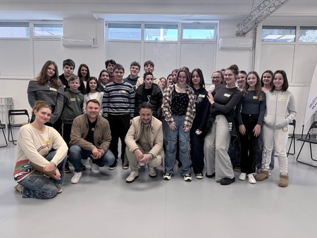 Otroški parlament o izzivih v šolskem sistemu