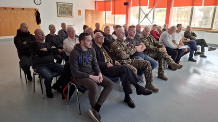 Predavanje o dronih v Zagorju privabilo številne obiskovalce