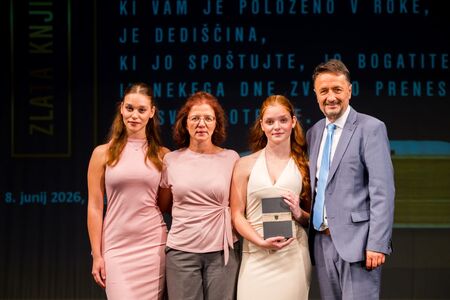 V zlati knjigi novih 43 imen